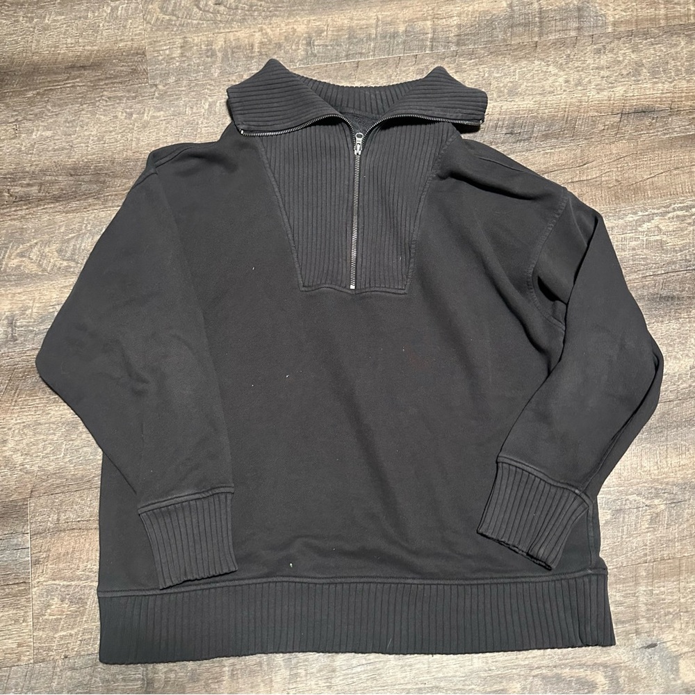 Aerie women’s Black Sweater